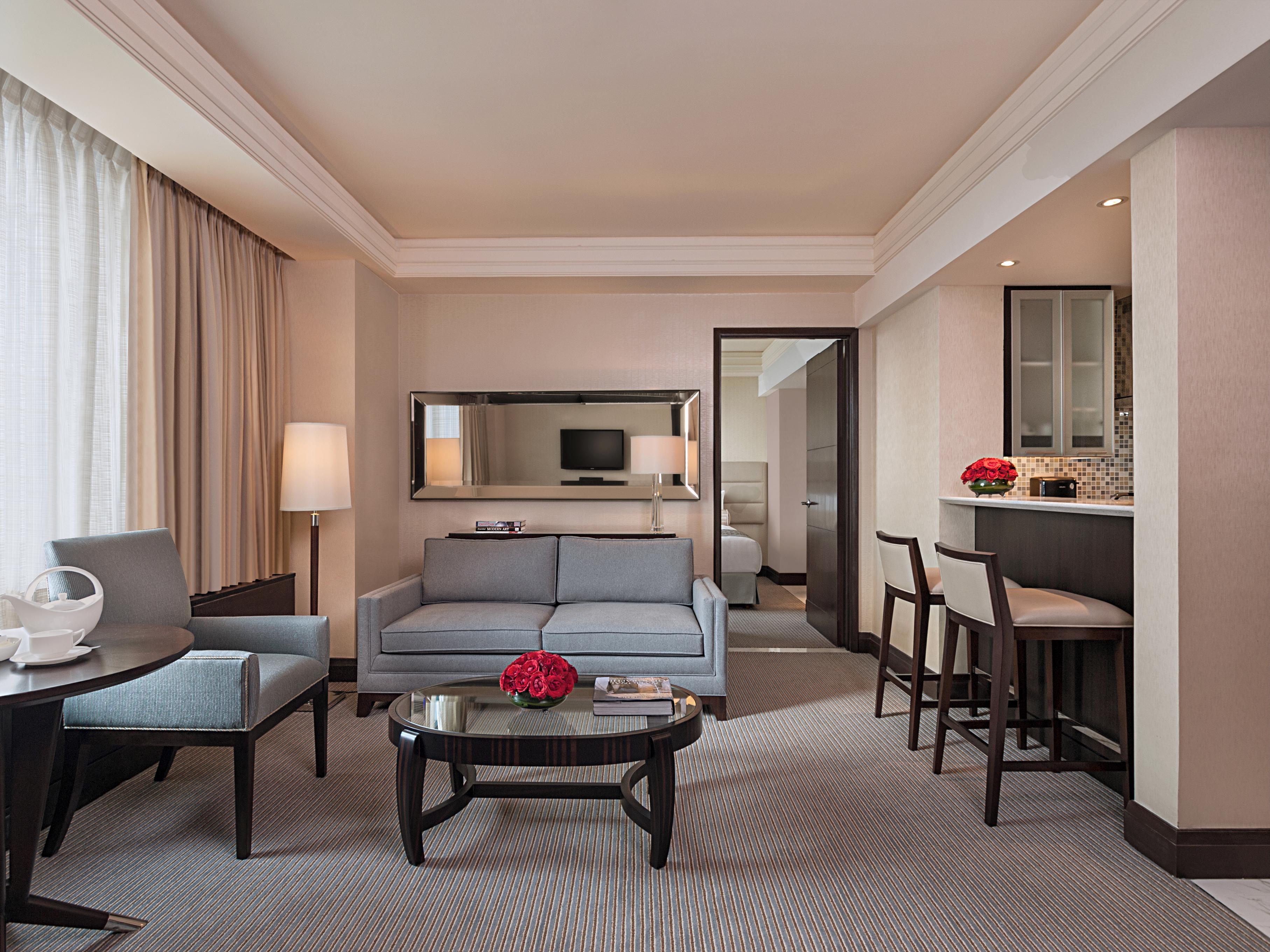 Crimson Hotel Filinvest City, Manila Muntinlupa City Екстер'єр фото A suite at the Mandarin Oriental, Washington DC